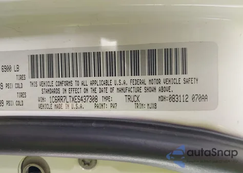 2014 Ram 1500 Outdoorsman из США, поврежденный, VIN 1C6RR7LTXES437308